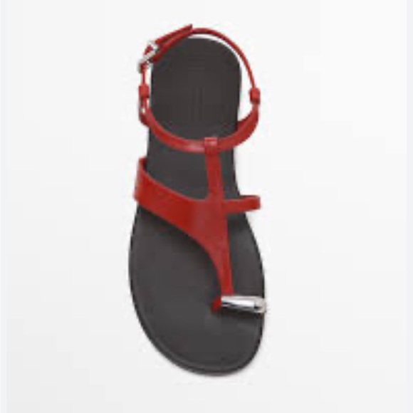 Massimo Dutti NWT red strappy leather sandals with metal detail - Picture 1 of 5